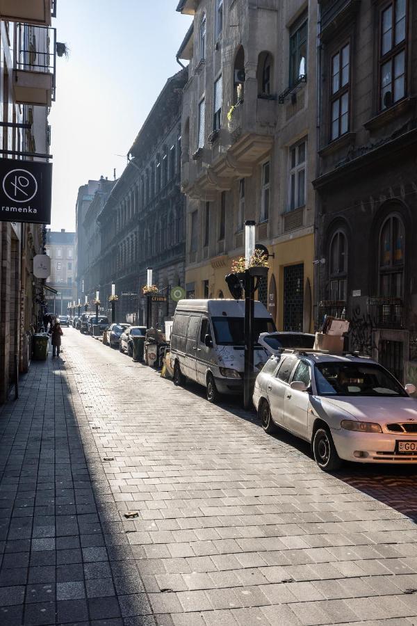 Pleasure Place Apartment Budapeste Exterior foto